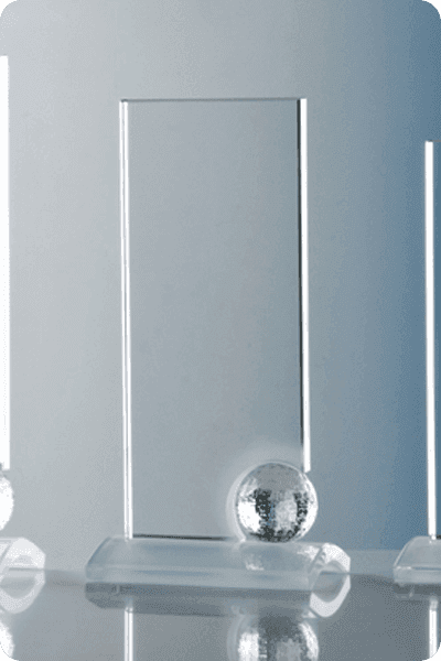Statyett i kristall -  GLA0270