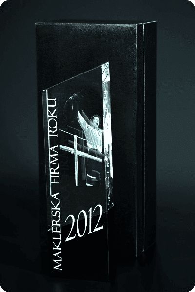 Statyett i kristall -  GLA0940