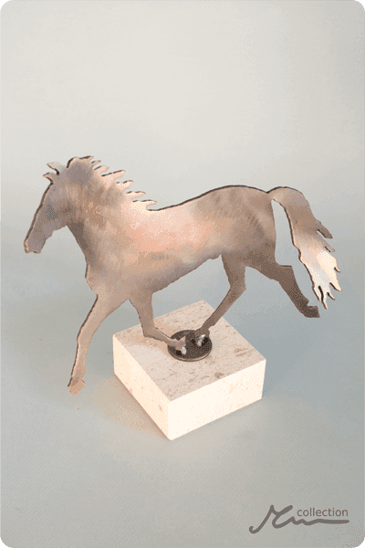 Statyett i metall -  MET108