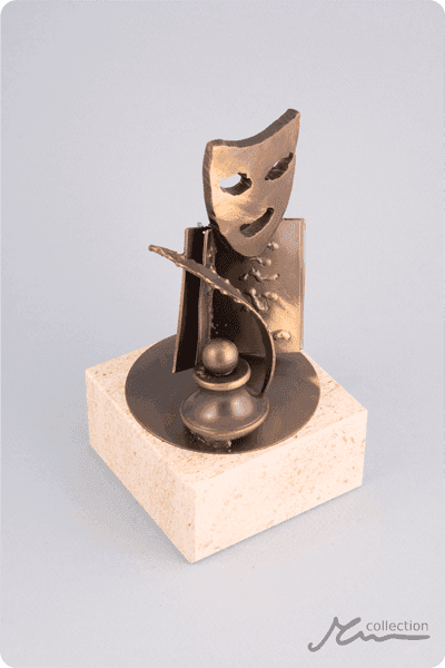 Statyett i metall -  MET059