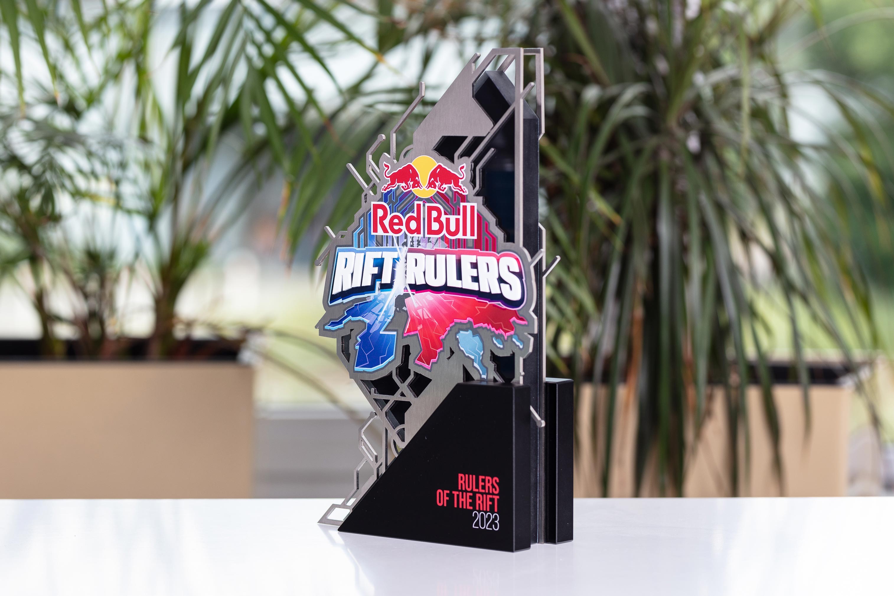 Glasso custom award