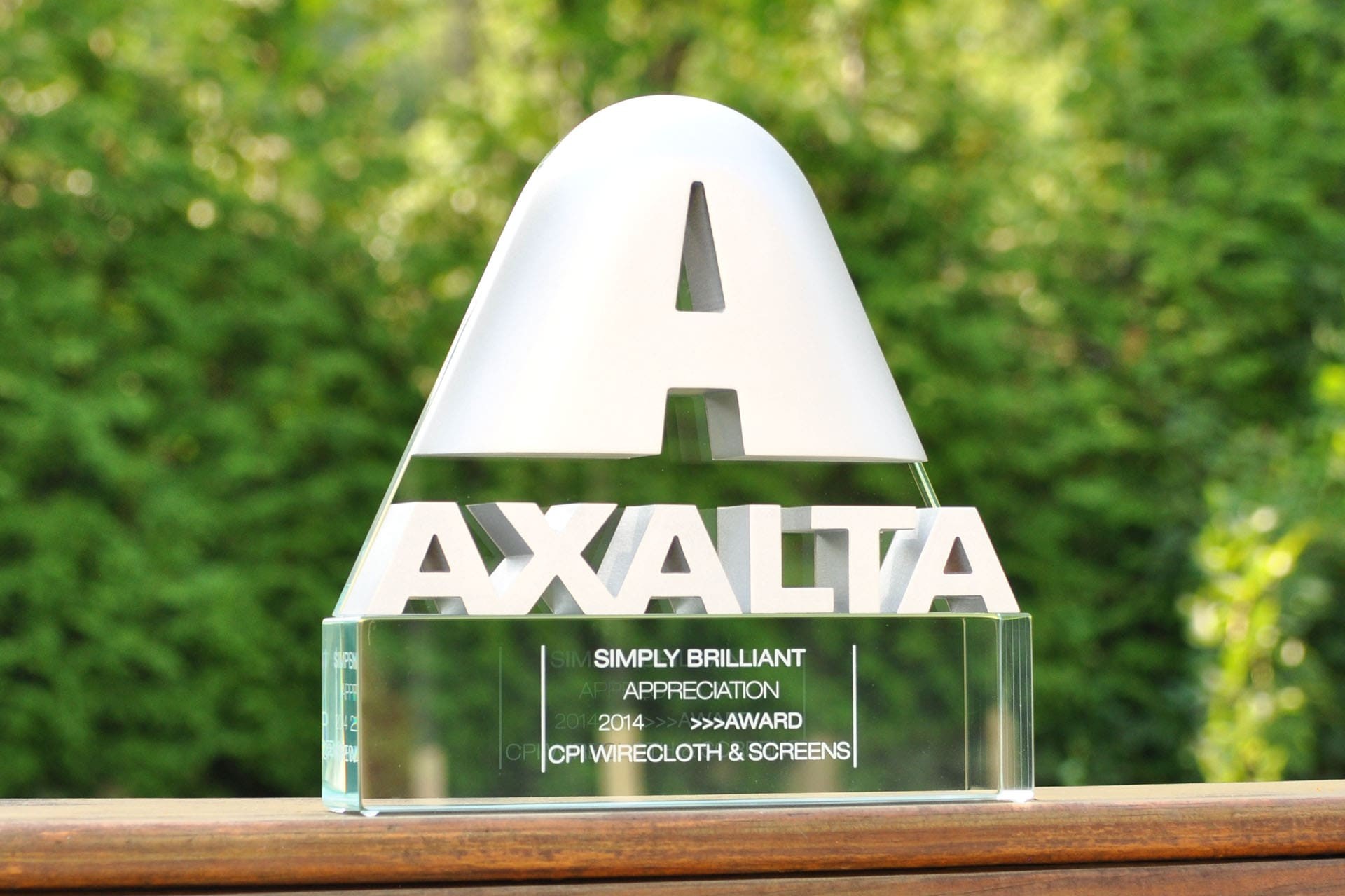 statuetka szklo Axalta glasso